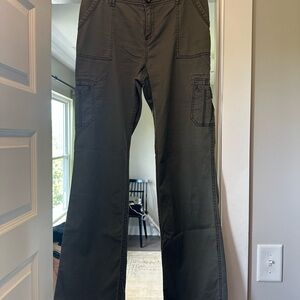 Merona Olive Green Cargo pocket Pants- 6